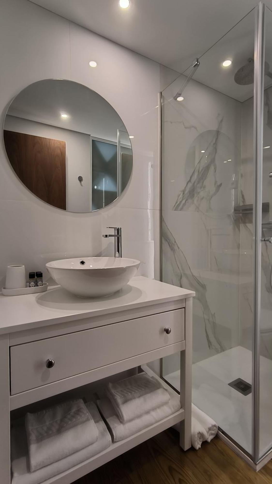 Domi Suites & Studios Guimaraes Exterior photo