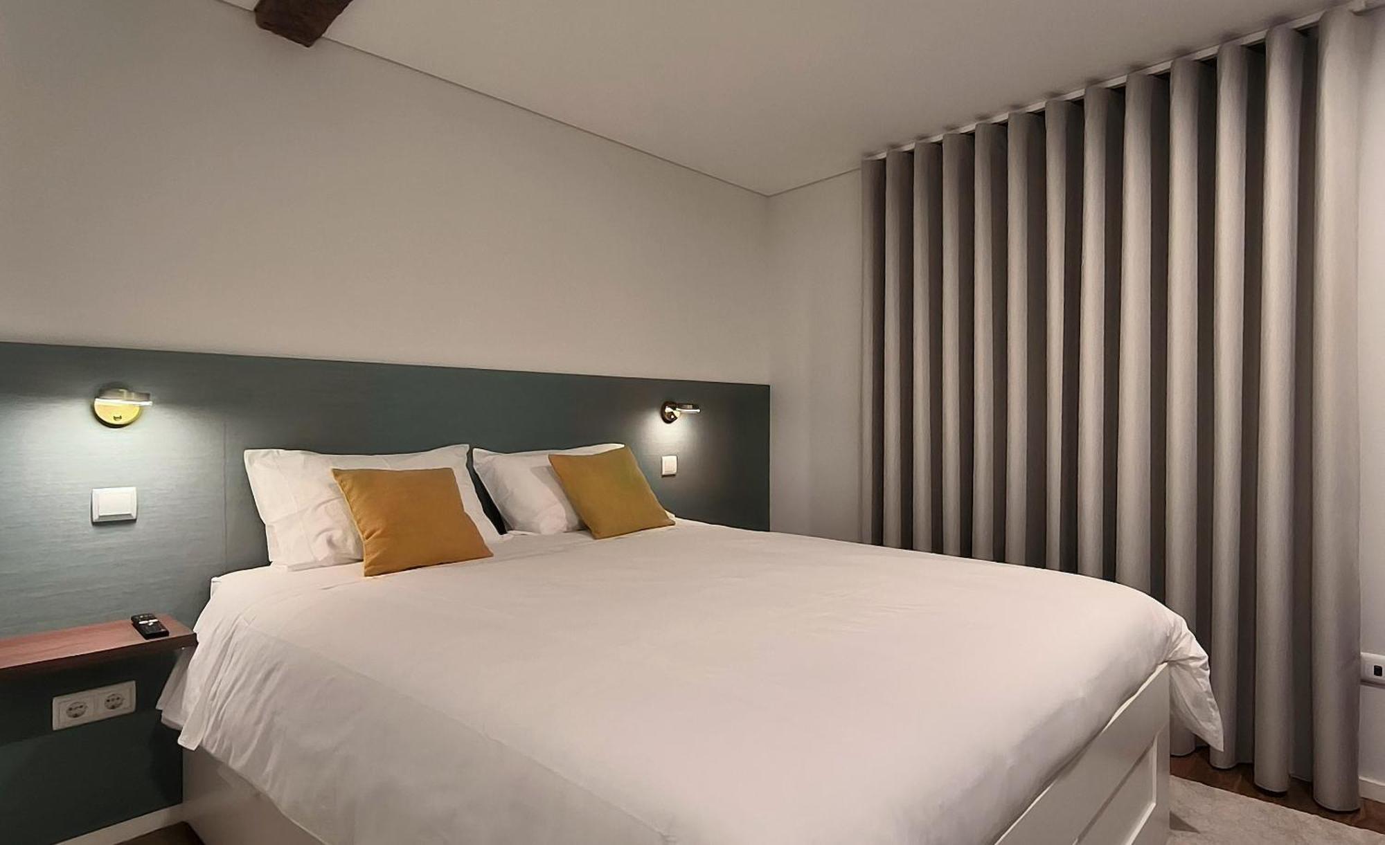 Domi Suites & Studios Guimaraes Exterior photo